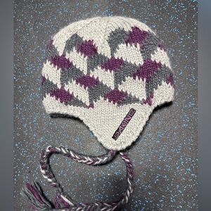 Dakine McFly White and Purple Knit Hat